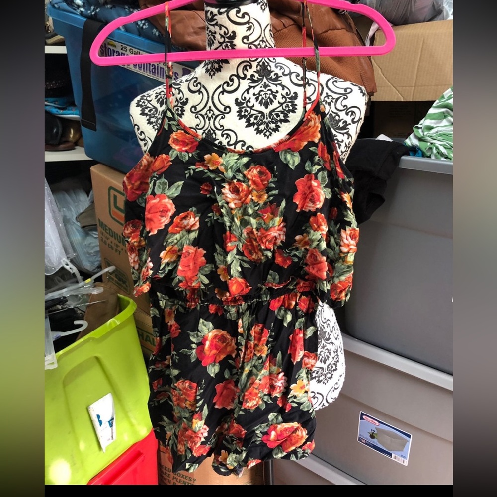 Forever 21‎ romper small